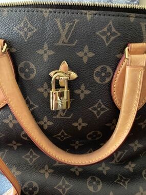 Louis Vuitton Handbag